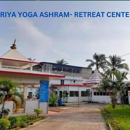 Hotel Kriya Yoga Wellness à Dhablat Extérieur photo