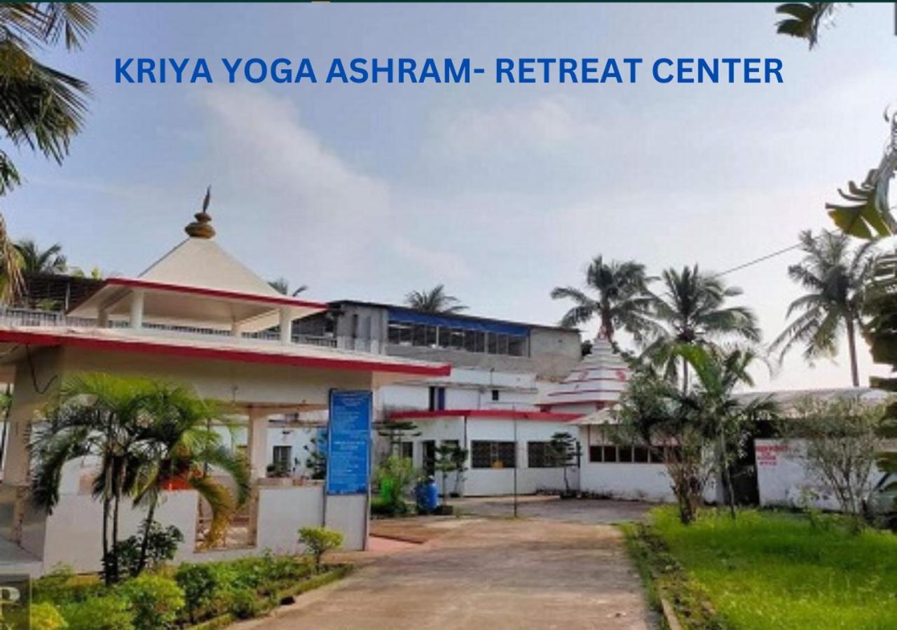 Hotel Kriya Yoga Wellness à Dhablat Extérieur photo